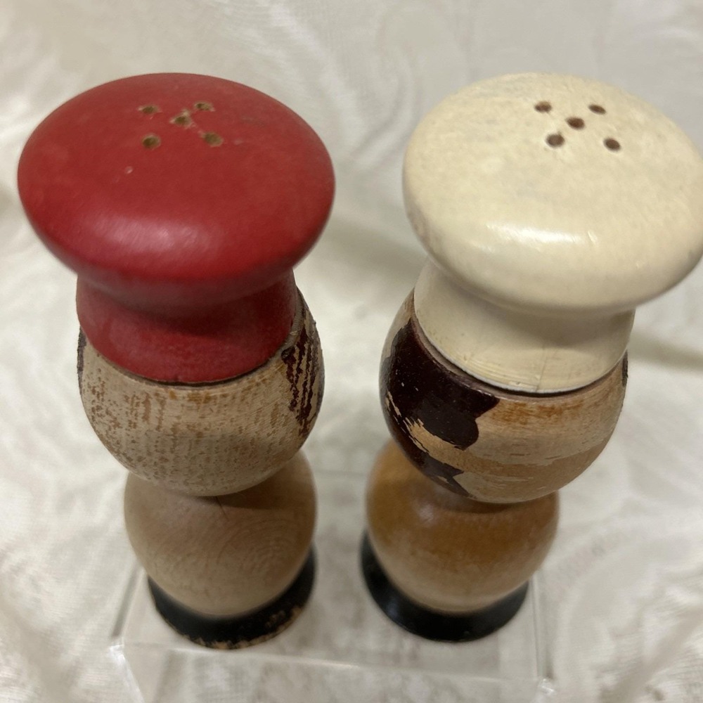 Vintage Painted Wood People Salt And Pepper Shakers Made In Japan - Picture 5 of 8